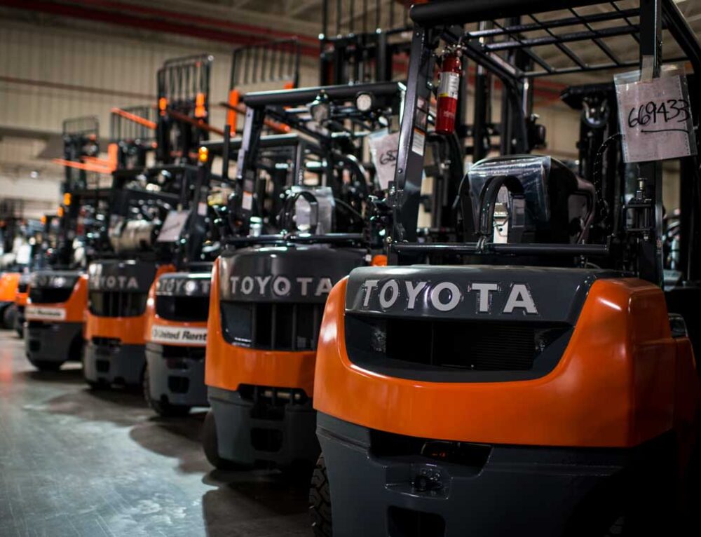 What is The Fulcrum Point On A Forklift ( Central Pivot Point )