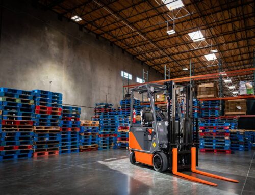 How to Plan Forklift Rentals for Harvest and Holiday Peaks